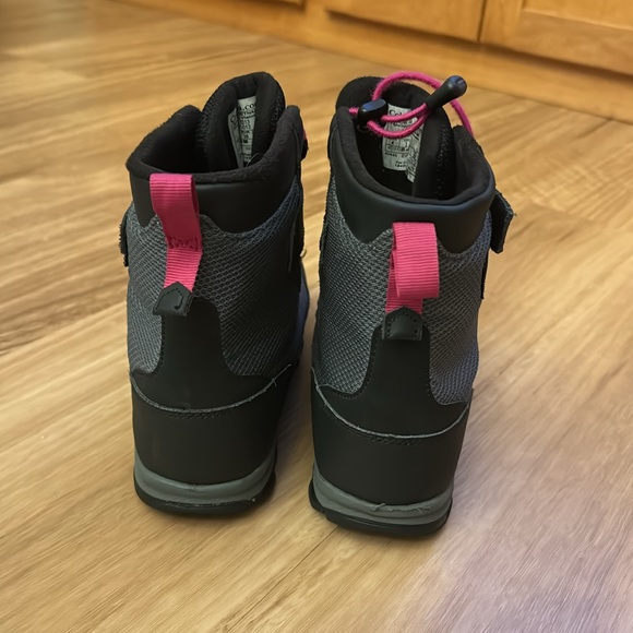 Columbia snow boots - Picture 12 of 13